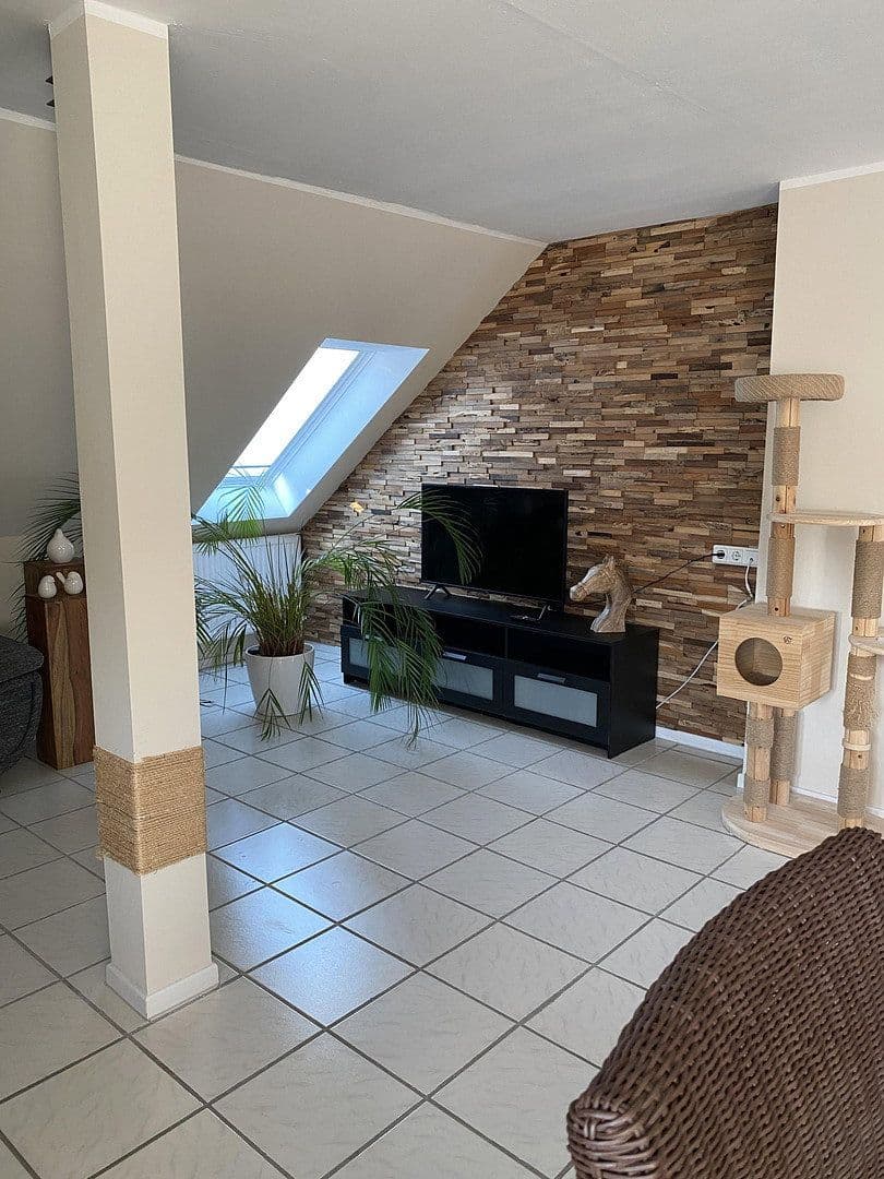 Prodej domu 208 m², pozemek 585 m², Hannover, Dolní Sasko Prodej domu 208 m², pozemek 585 m², Hannover, Dolní Sasko