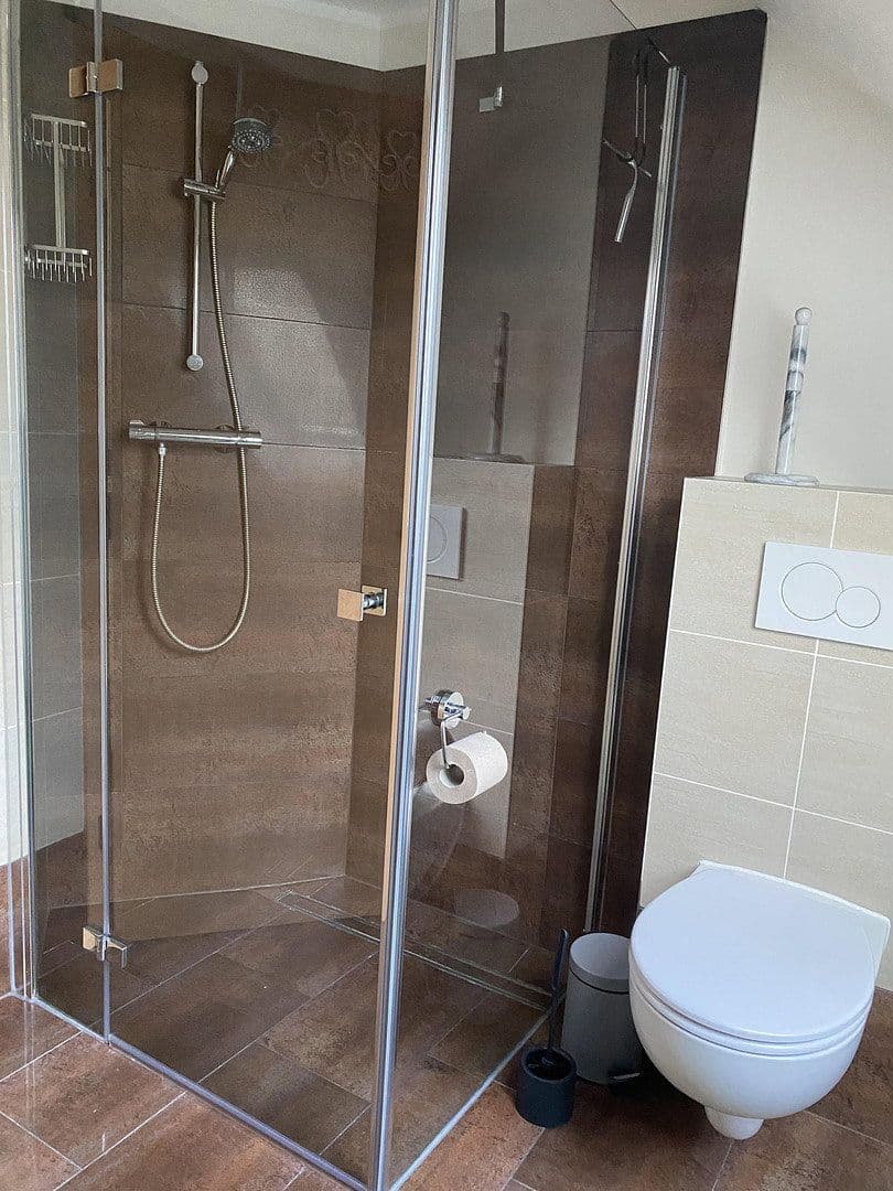 Prodej domu 208 m², pozemek 585 m², Hannover, Dolní Sasko Prodej domu 208 m², pozemek 585 m², Hannover, Dolní Sasko