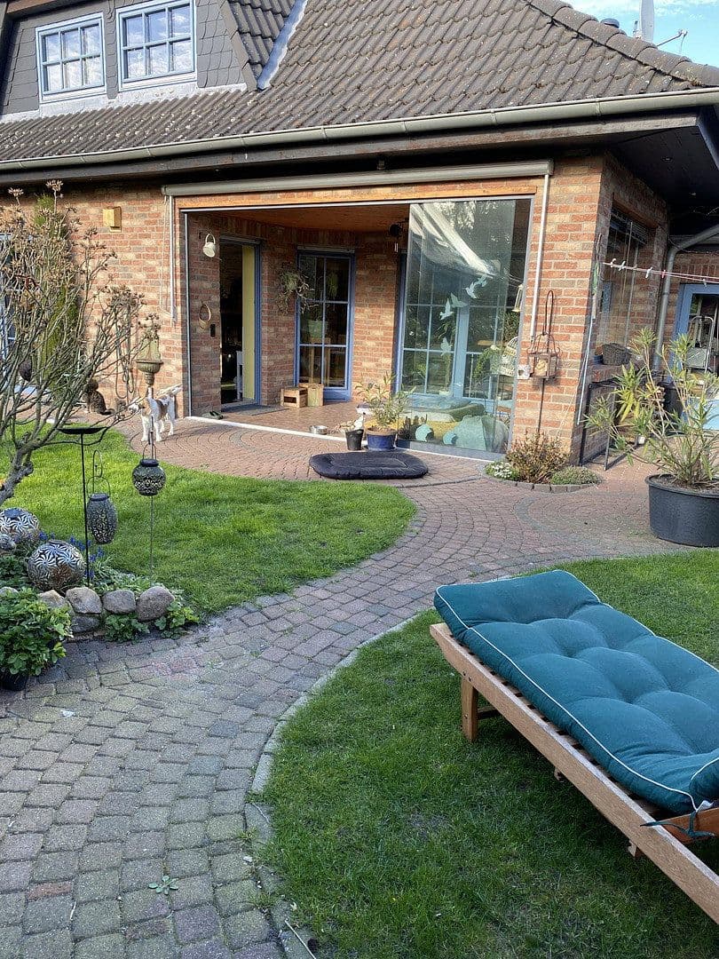 Prodej domu 208 m², pozemek 585 m², Hannover, Dolní Sasko Prodej domu 208 m², pozemek 585 m², Hannover, Dolní Sasko