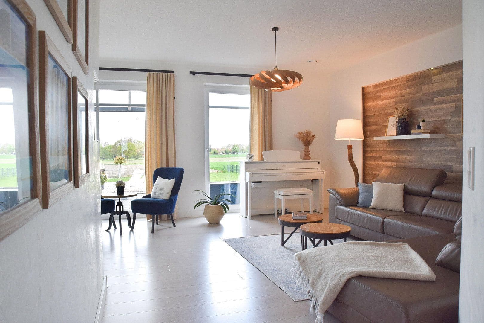 Prodej domu 171 m², pozemek 1.322 m², Wacholderweg 15, Espelkamp, Severní Porýní-Vestfálsko Prodej domu 171 m², pozemek 1.322 m², Wacholderweg 15, Espelkamp, Severní Porýní-Vestfálsko