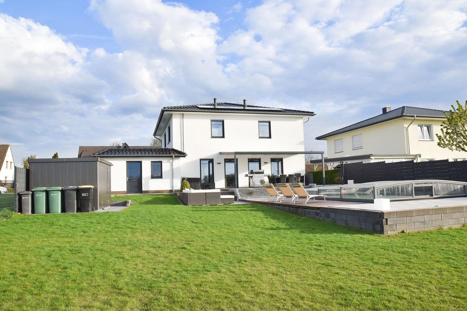 Prodej domu 171 m², pozemek 1.322 m², Wacholderweg 15, Espelkamp, Severní Porýní-Vestfálsko Prodej domu 171 m², pozemek 1.322 m², Wacholderweg 15, Espelkamp, Severní Porýní-Vestfálsko