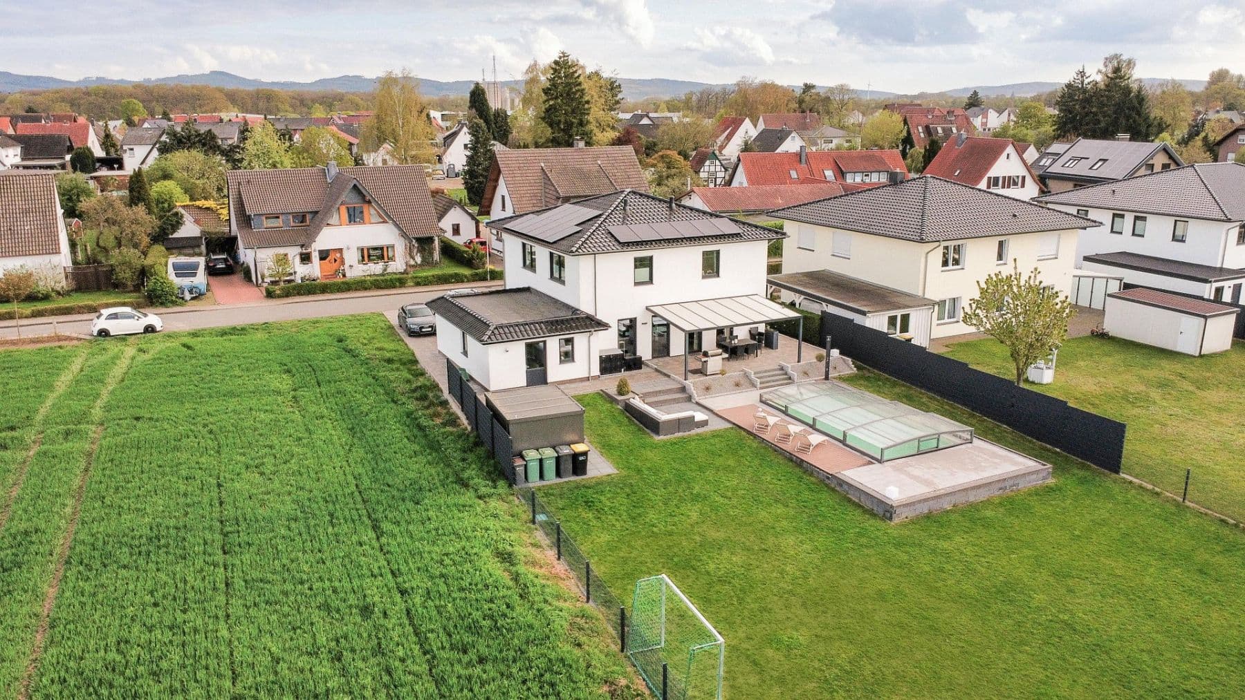 Prodej domu 171 m², pozemek 1.322 m², Wacholderweg 15, Espelkamp, Severní Porýní-Vestfálsko Prodej domu 171 m², pozemek 1.322 m², Wacholderweg 15, Espelkamp, Severní Porýní-Vestfálsko