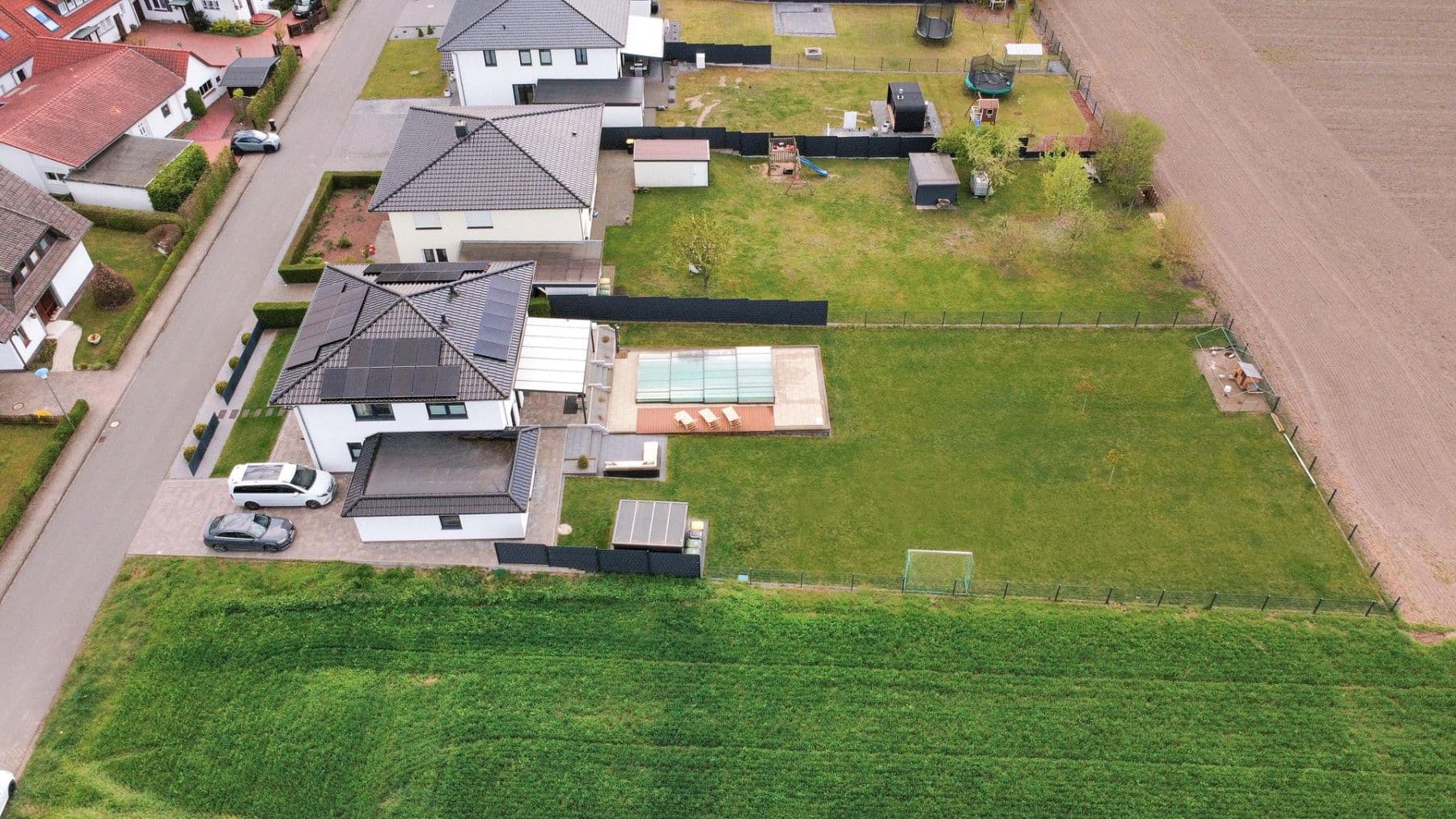 Prodej domu 171 m², pozemek 1.322 m², Wacholderweg 15, Espelkamp, Severní Porýní-Vestfálsko Prodej domu 171 m², pozemek 1.322 m², Wacholderweg 15, Espelkamp, Severní Porýní-Vestfálsko