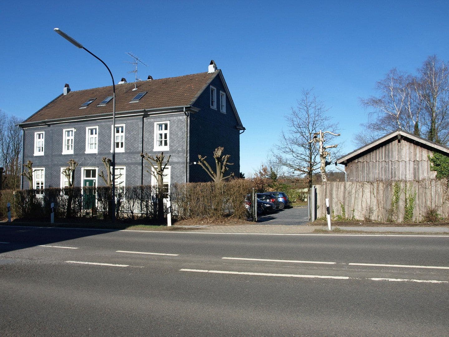 Pronájem domu 350 m², pozemek 2.500 m², Neuenhöhe 85, Wermelskirchen, Severní Porýní-Vestfálsko Pronájem domu 350 m², pozemek 2.500 m², Neuenhöhe 85, Wermelskirchen, Severní Porýní-Vestfálsko