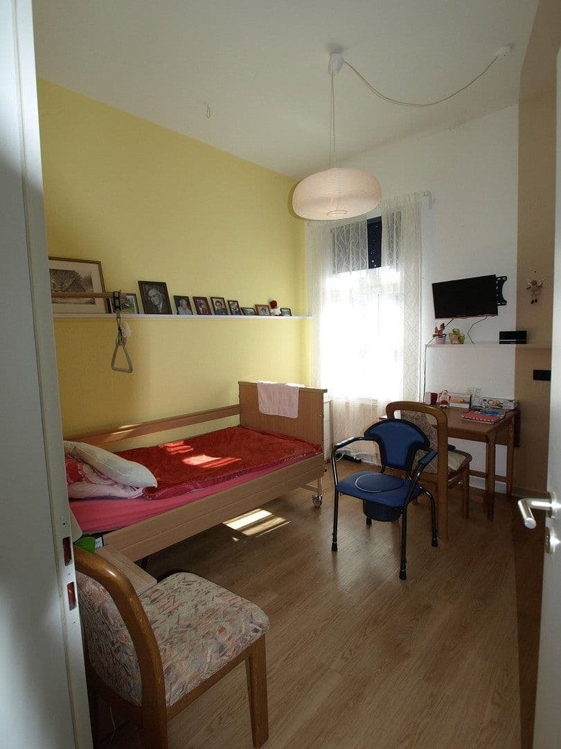 Pronájem domu 350 m², pozemek 2.500 m², Neuenhöhe 85, Wermelskirchen, Severní Porýní-Vestfálsko Pronájem domu 350 m², pozemek 2.500 m², Neuenhöhe 85, Wermelskirchen, Severní Porýní-Vestfálsko