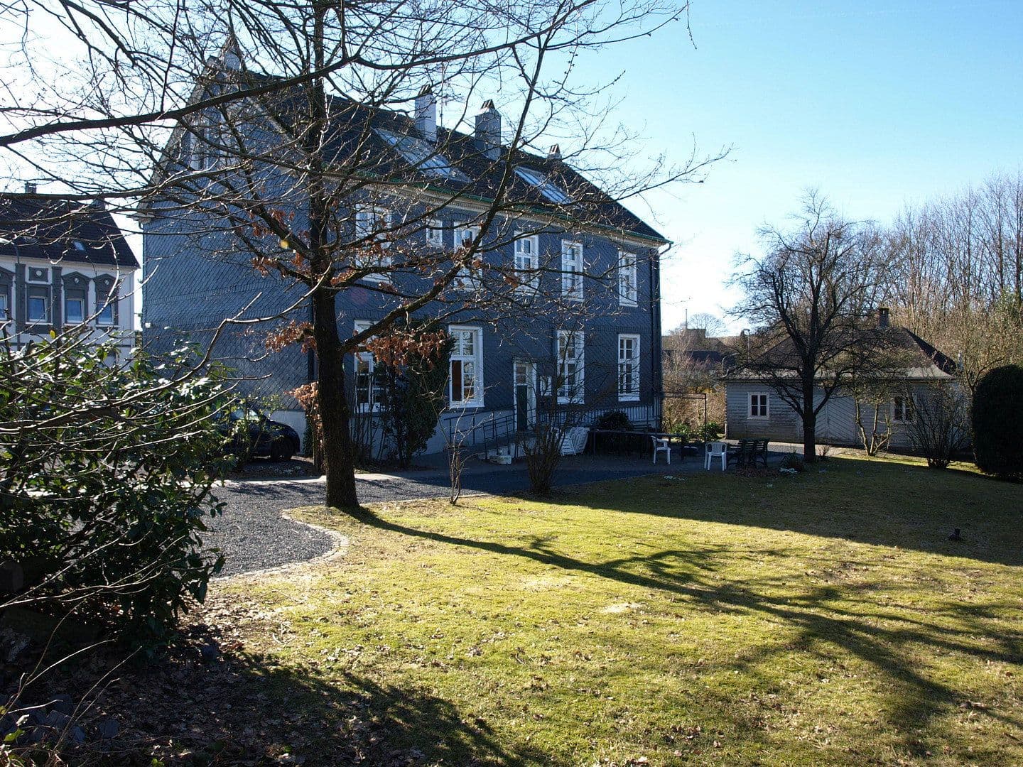 Pronájem domu 350 m², pozemek 2.500 m², Neuenhöhe 85, Wermelskirchen, Severní Porýní-Vestfálsko Pronájem domu 350 m², pozemek 2.500 m², Neuenhöhe 85, Wermelskirchen, Severní Porýní-Vestfálsko