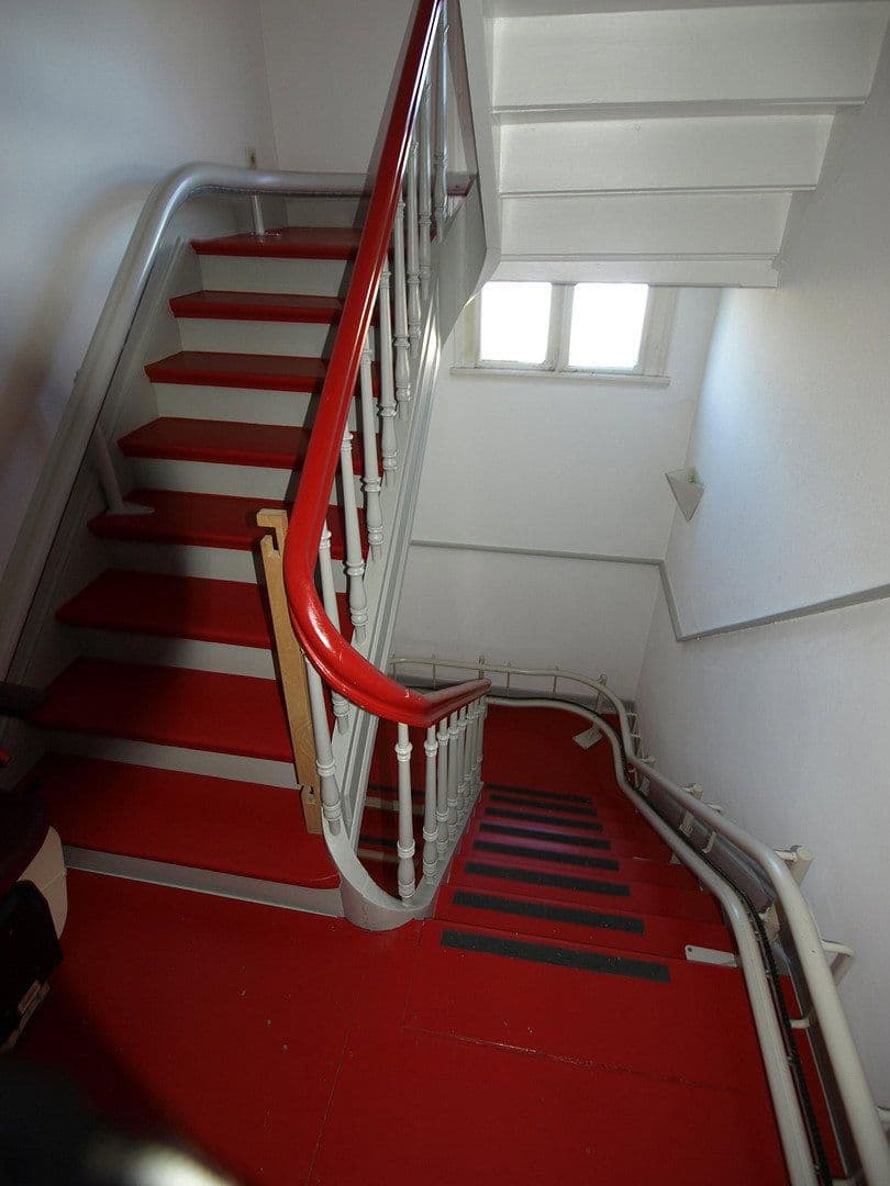 Pronájem domu 350 m², pozemek 2.500 m², Neuenhöhe 85, Wermelskirchen, Severní Porýní-Vestfálsko Pronájem domu 350 m², pozemek 2.500 m², Neuenhöhe 85, Wermelskirchen, Severní Porýní-Vestfálsko