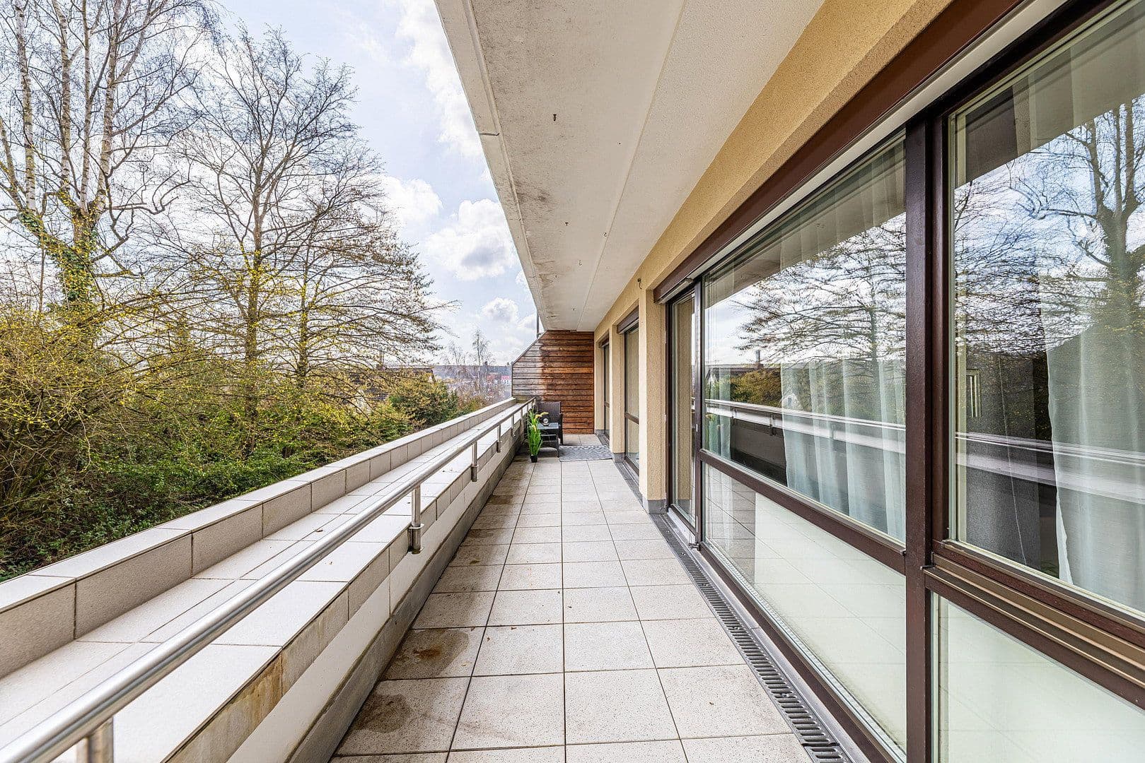 Prodej bytu 4+1 97 m², Allerseeweg 14, Höchberg, Bavorsko Prodej bytu 4+1 97 m², Allerseeweg 14, Höchberg, Bavorsko