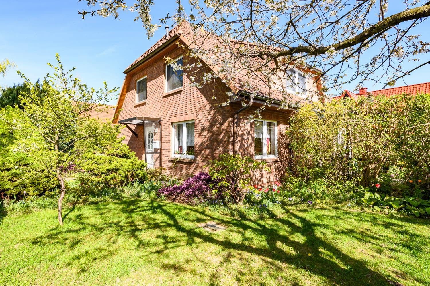 Prodej domu 144 m², pozemek 519 m², Elmenhorst, Mecklenburg-Vorpommern Prodej domu 144 m², pozemek 519 m², Elmenhorst, Mecklenburg-Vorpommern
