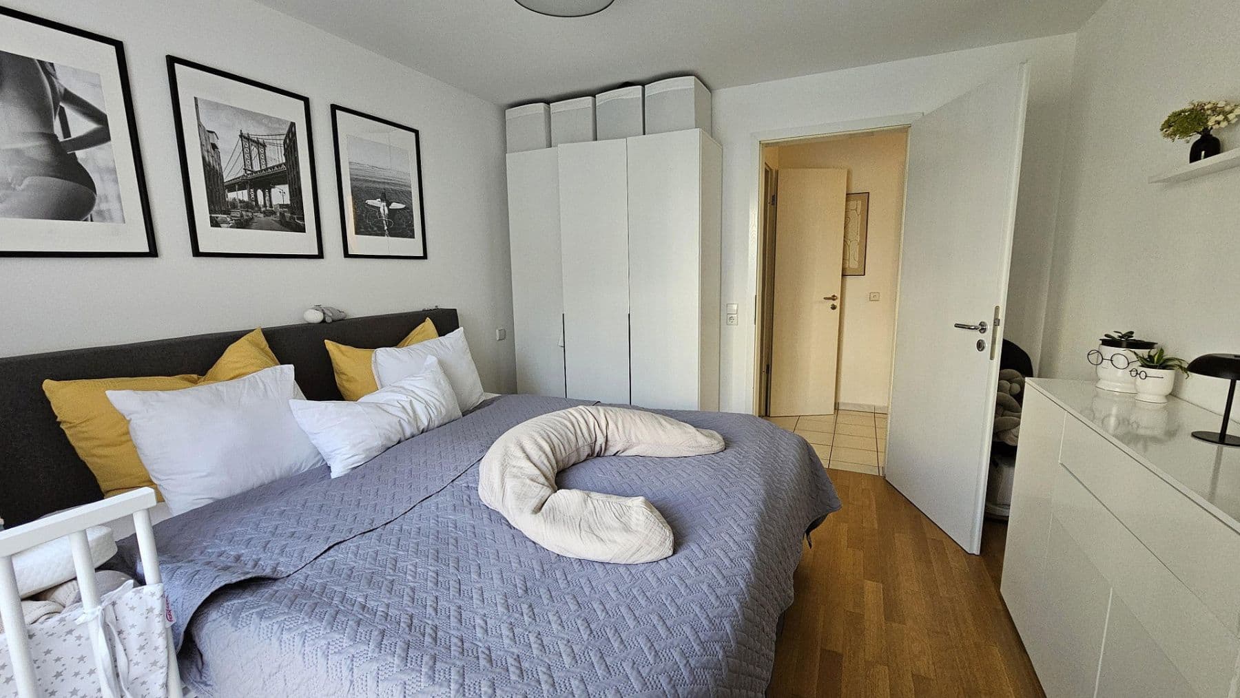Prodej bytu 3+1 83 m², Türkenstr. 29c, München, Bavorsko Prodej bytu 3+1 83 m², Türkenstr. 29c, München, Bavorsko