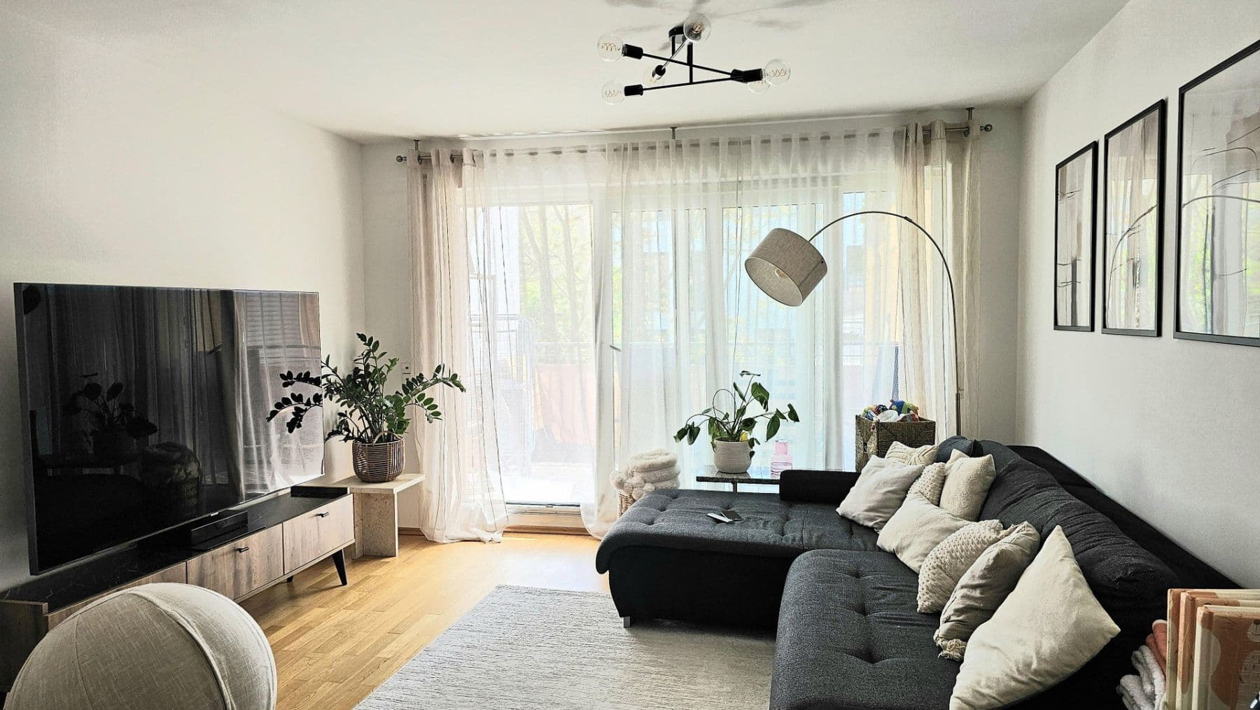 Prodej bytu 3+1 83 m², Türkenstr. 29c, München, Bavorsko Prodej bytu 3+1 83 m², Türkenstr. 29c, München, Bavorsko
