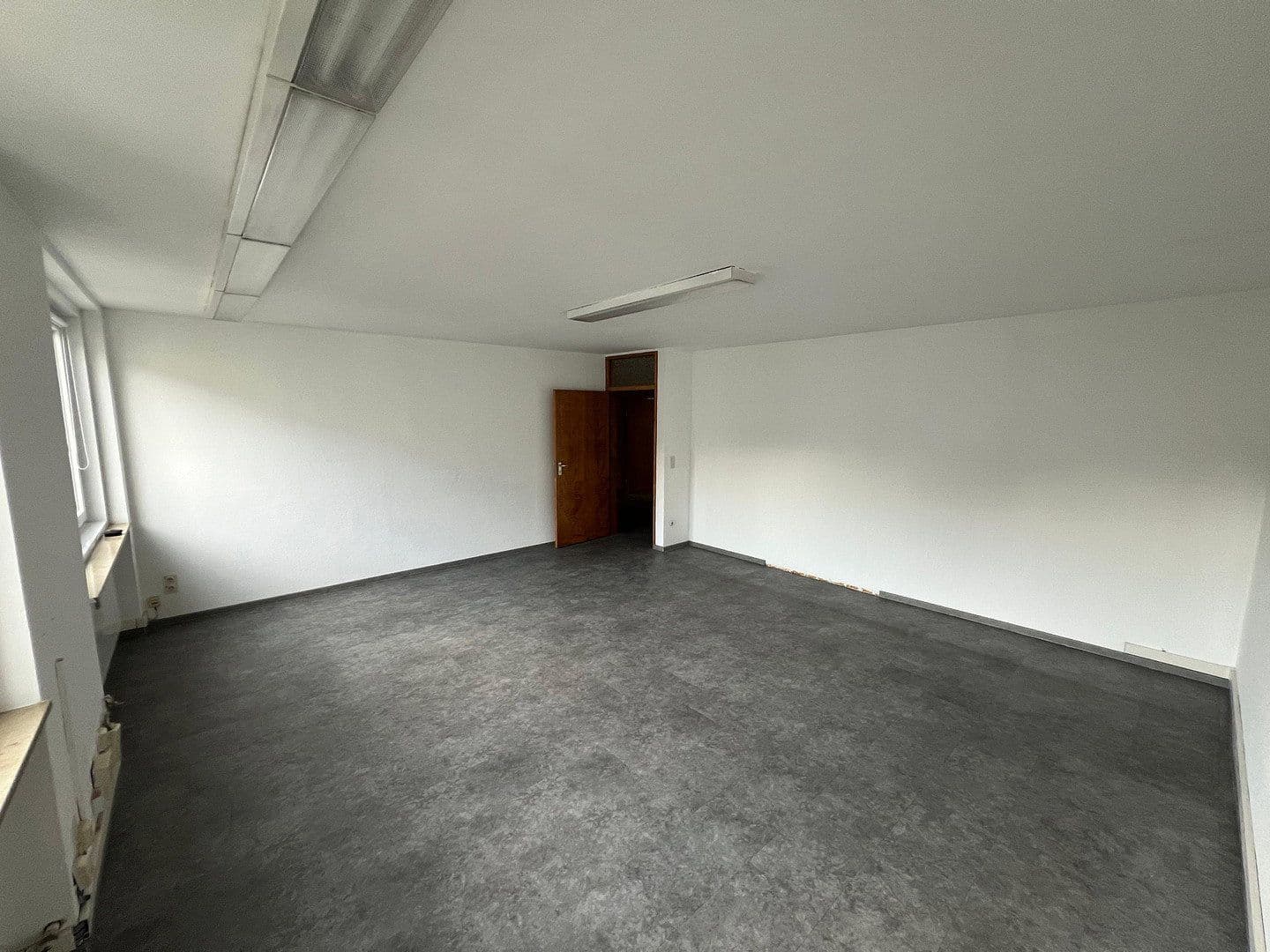 Pronájem kanceláře 188 m², Keßlerstraße 10, Nürnberg, Bavorsko Pronájem kanceláře 188 m², Keßlerstraße 10, Nürnberg, Bavorsko