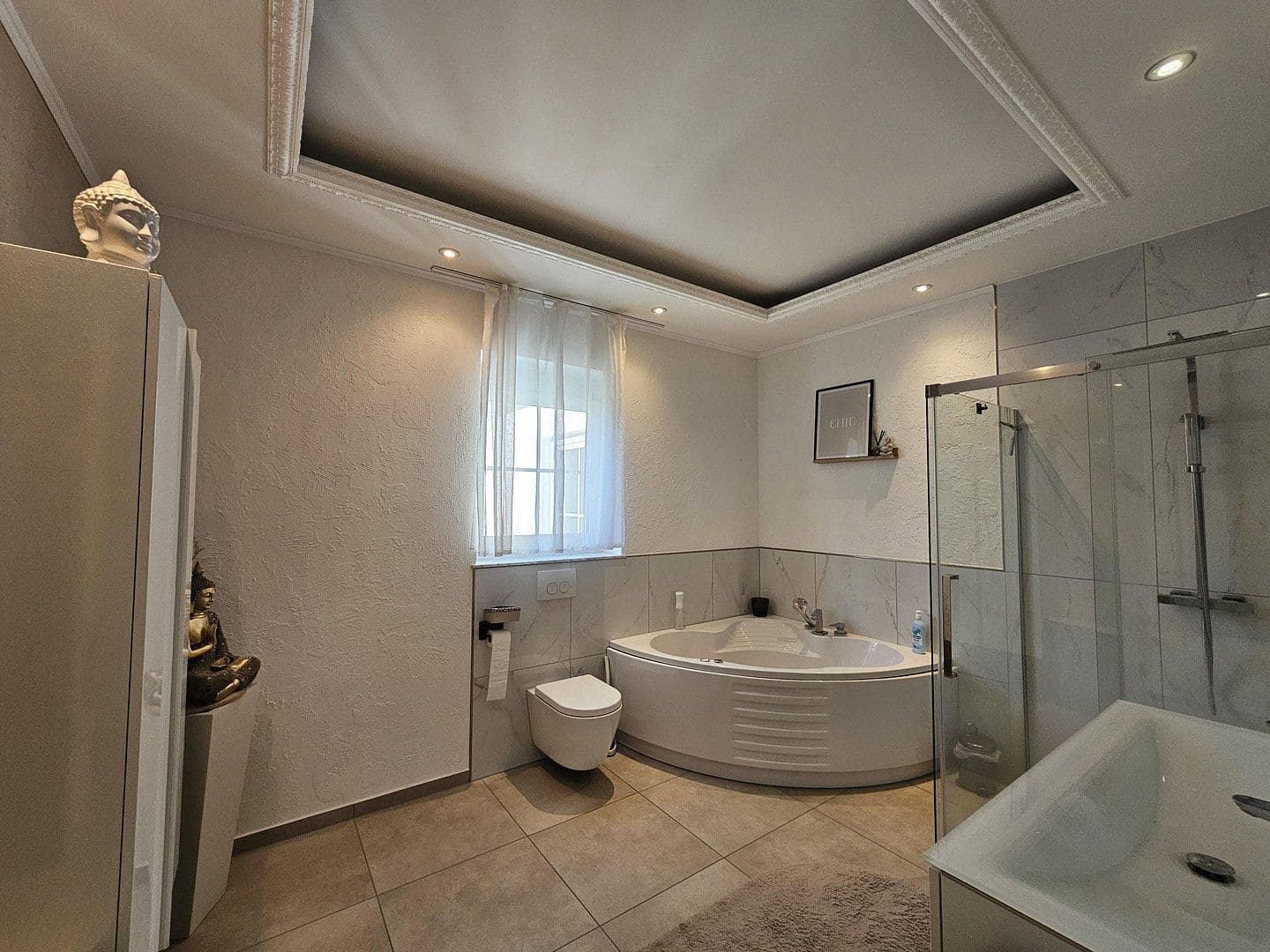 Prodej domu 180 m², pozemek 620 m², Bad Buchau, Bádensko-Württembersko Prodej domu 180 m², pozemek 620 m², Bad Buchau, Bádensko-Württembersko
