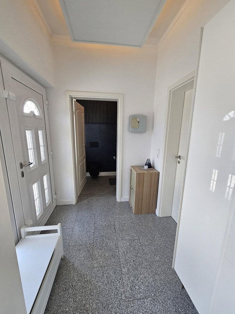 Prodej domu 180 m², pozemek 620 m², Bad Buchau, Bádensko-Württembersko Prodej domu 180 m², pozemek 620 m², Bad Buchau, Bádensko-Württembersko