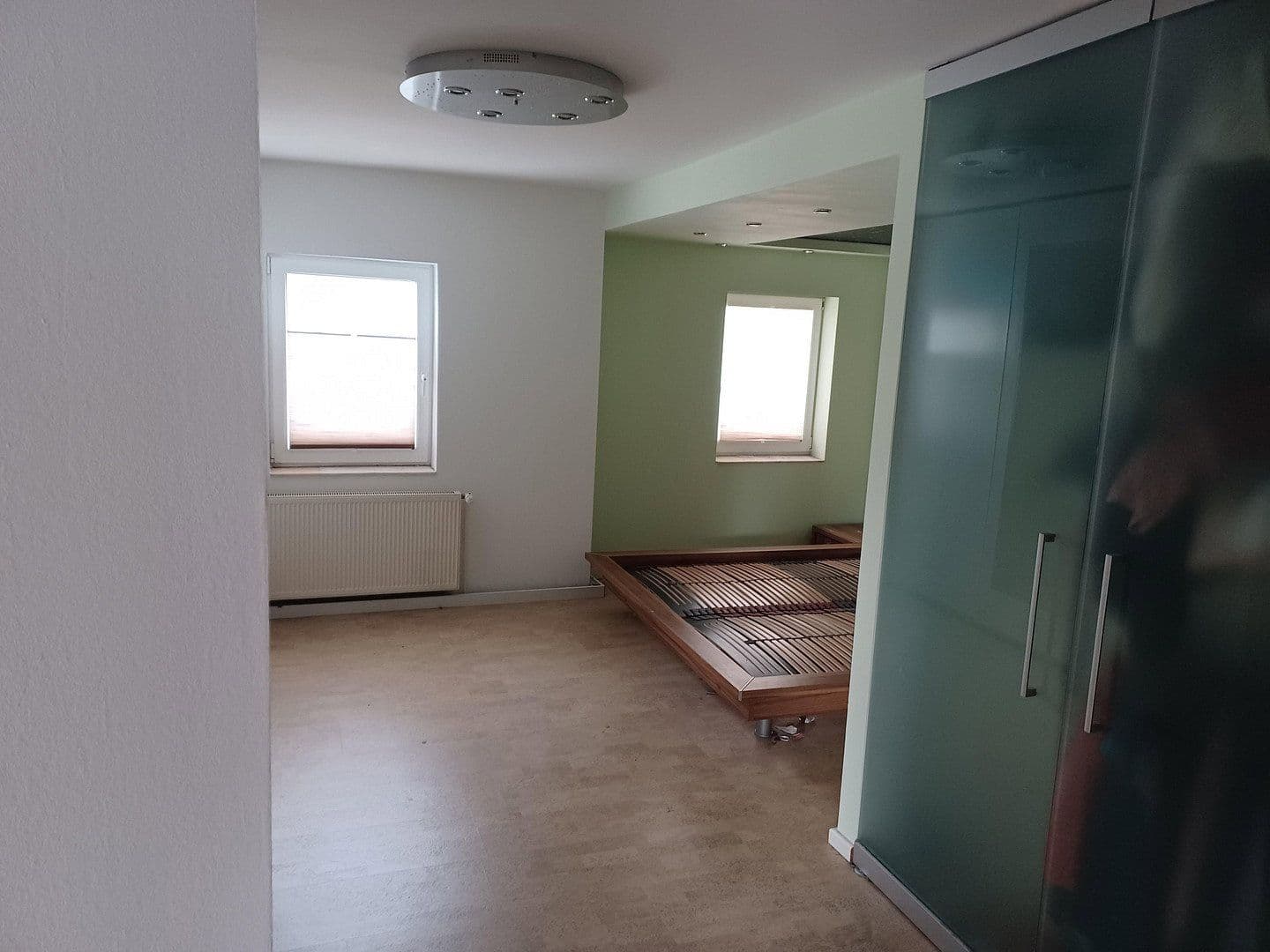 Prodej bytu 4+1 210 m², Paulsborner Strasse 10, Berlin, Berlín Prodej bytu 4+1 210 m², Paulsborner Strasse 10, Berlin, Berlín