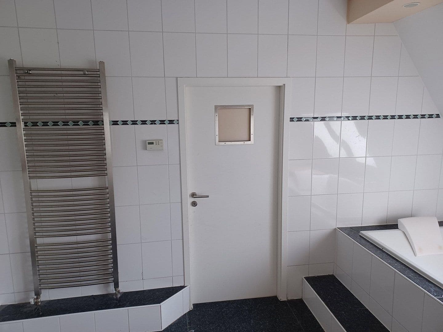 Prodej bytu 4+1 210 m², Paulsborner Strasse 10, Berlin, Berlín Prodej bytu 4+1 210 m², Paulsborner Strasse 10, Berlin, Berlín