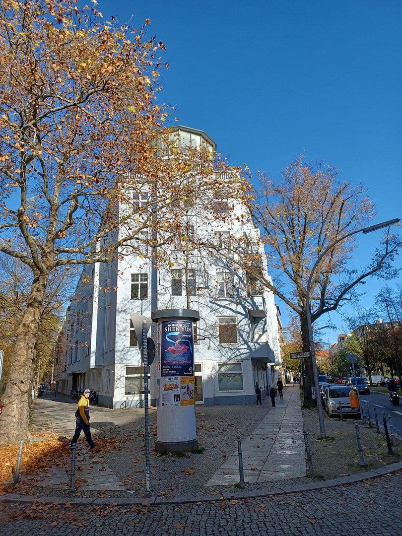 Prodej bytu 4+1 210 m², Paulsborner Strasse 10, Berlin, Berlín Prodej bytu 4+1 210 m², Paulsborner Strasse 10, Berlin, Berlín