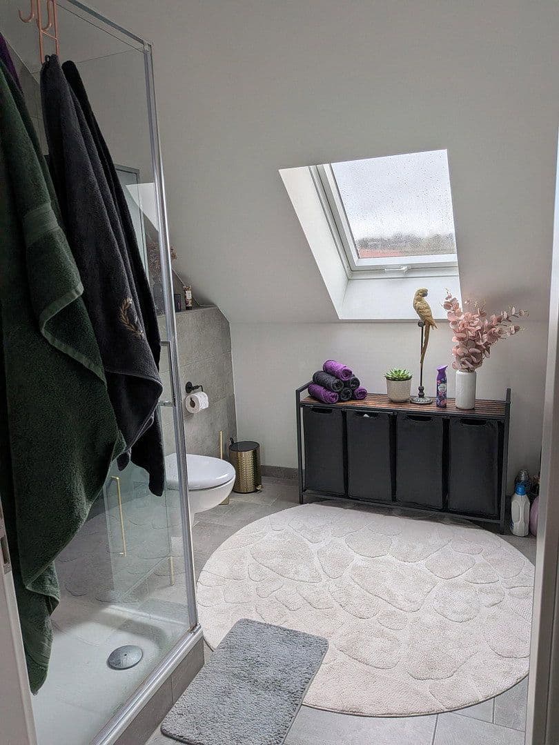 Pronájem bytu 3+1 66 m², Pielmühler Straße 9, Lappersdorf, Bavorsko Pronájem bytu 3+1 66 m², Pielmühler Straße 9, Lappersdorf, Bavorsko