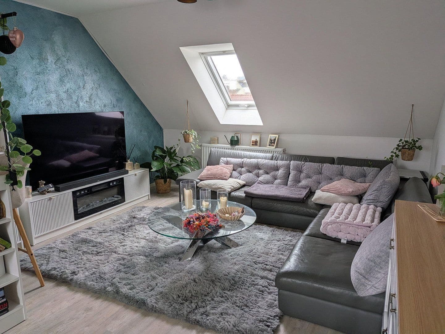 Pronájem bytu 3+1 66 m², Pielmühler Straße 9, Lappersdorf, Bavorsko Pronájem bytu 3+1 66 m², Pielmühler Straße 9, Lappersdorf, Bavorsko