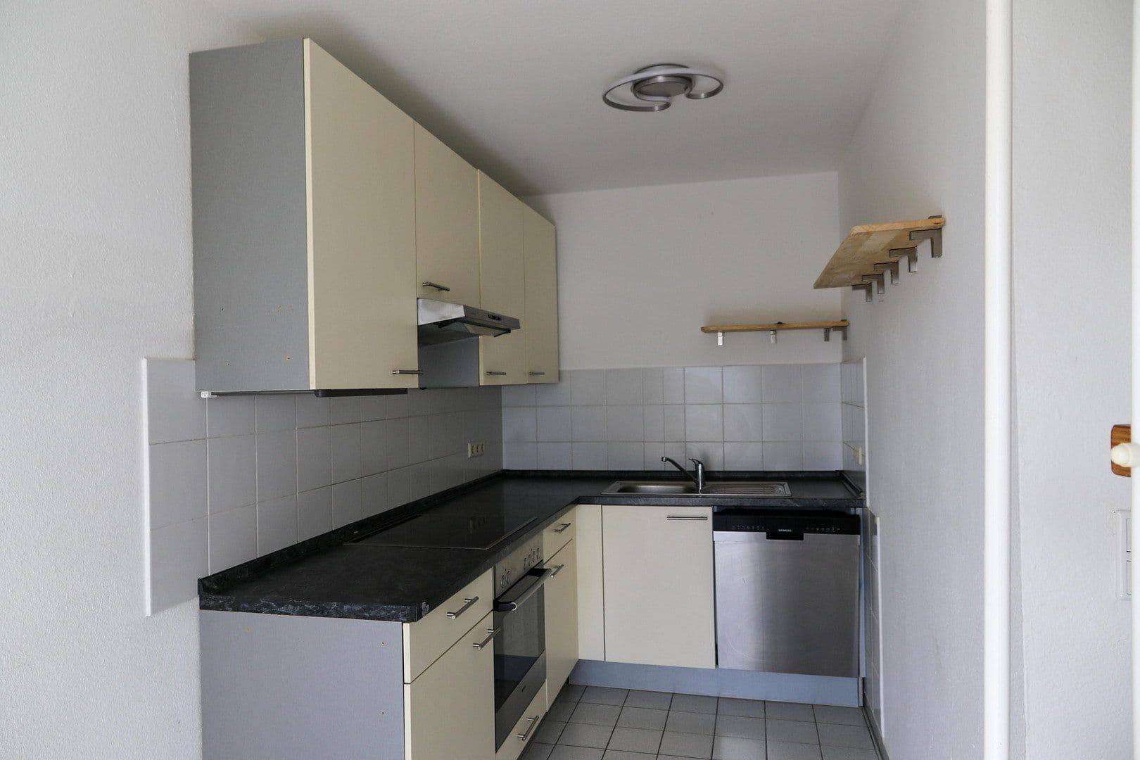 Prodej bytu 2+1 55 m², Bad Vilbel, Hessen Prodej bytu 2+1 55 m², Bad Vilbel, Hessen