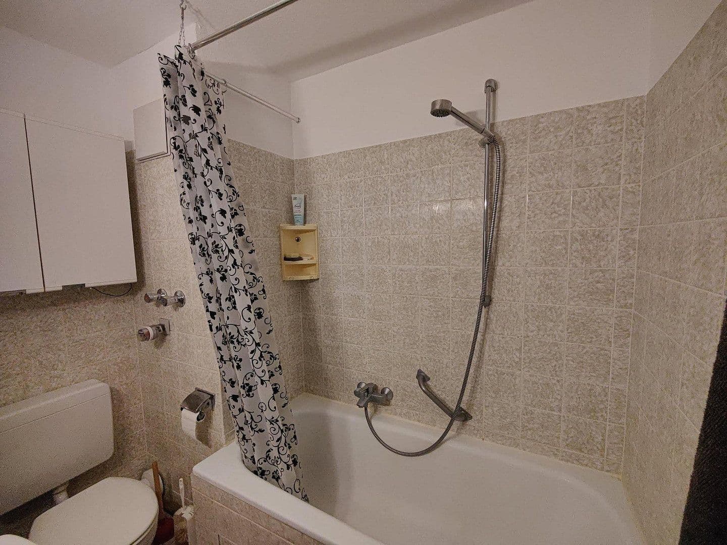 Pronájem bytu 2+1 45 m², Winterstr.3, Karlsruhe, Bádensko-Württembersko Pronájem bytu 2+1 45 m², Winterstr.3, Karlsruhe, Bádensko-Württembersko