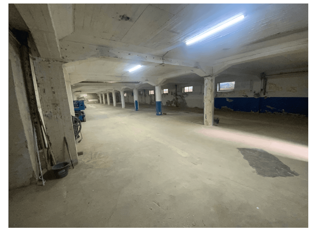 Pronájem nebytového prostoru 520 m², Bad Neuenahr-Ahrweiler, Porýní-Falc Pronájem nebytového prostoru 520 m², Bad Neuenahr-Ahrweiler, Porýní-Falc