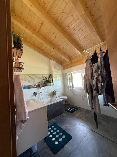 Pronájem domu 125 m², pozemek 245 m², Weilheim i. OB, Bavorsko Pronájem domu 125 m², pozemek 245 m², Weilheim i. OB, Bavorsko