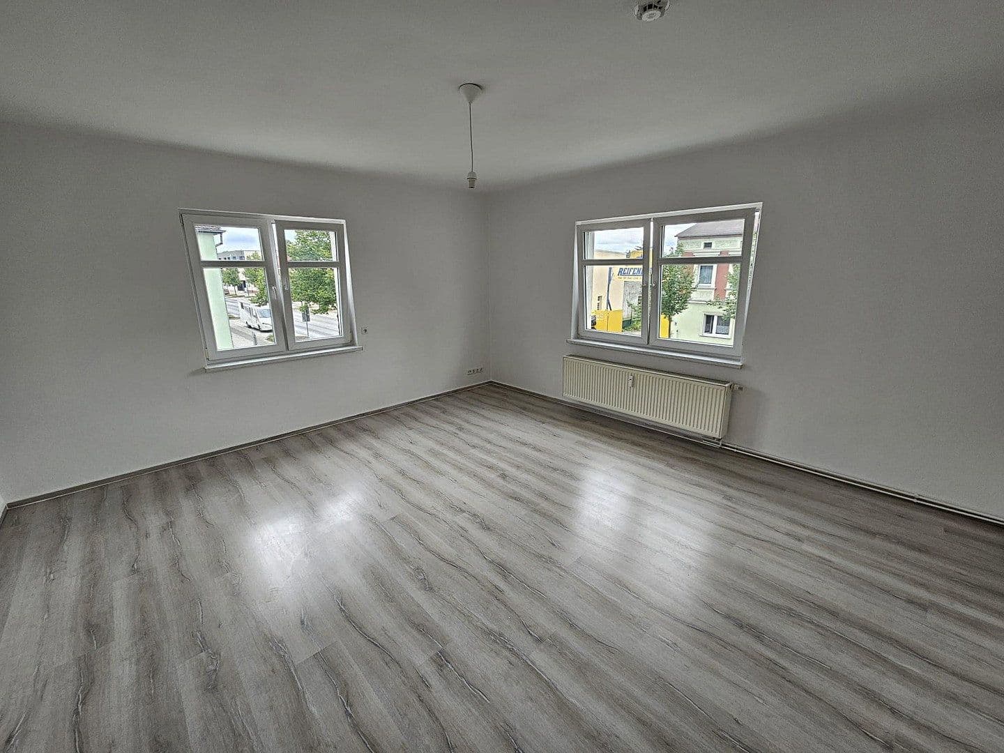 Pronájem bytu 4+1 106 m², Eberswalder Straße 133, Eberswalde, Braniborsko Pronájem bytu 4+1 106 m², Eberswalder Straße 133, Eberswalde, Braniborsko