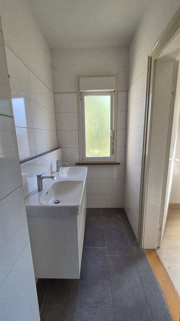 Pronájem bytu 3+1 113 m², Bad Säckingen, Bádensko-Württembersko Pronájem bytu 3+1 113 m², Bad Säckingen, Bádensko-Württembersko