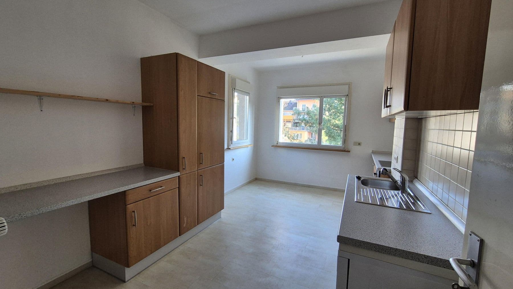Pronájem bytu 3+1 113 m², Bad Säckingen, Bádensko-Württembersko Pronájem bytu 3+1 113 m², Bad Säckingen, Bádensko-Württembersko