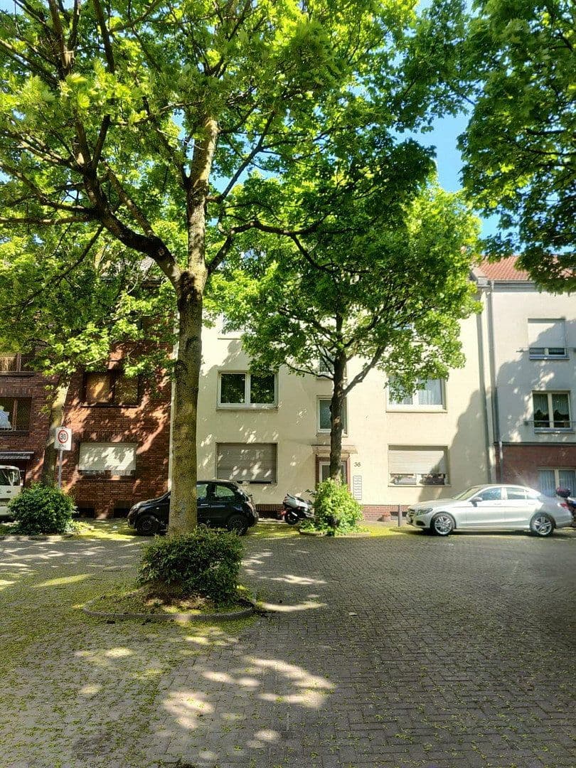 Pronájem bytu 2+1 48 m², Jahnstraße 36, Duisburg, Severní Porýní-Vestfálsko Pronájem bytu 2+1 48 m², Jahnstraße 36, Duisburg, Severní Porýní-Vestfálsko