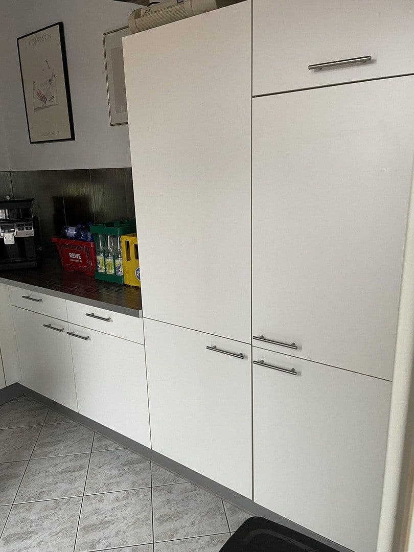 Pronájem kanceláře 128 m², Neusäß, Bavorsko Pronájem kanceláře 128 m², Neusäß, Bavorsko