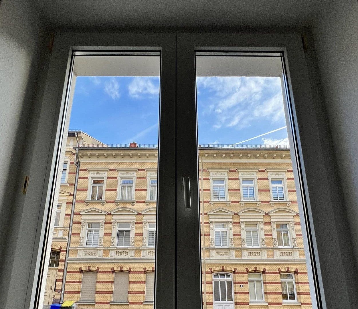 Pronájem bytu 3+1 71 m², Tschirchstraße 7, Gera, Durynsko Pronájem bytu 3+1 71 m², Tschirchstraße 7, Gera, Durynsko