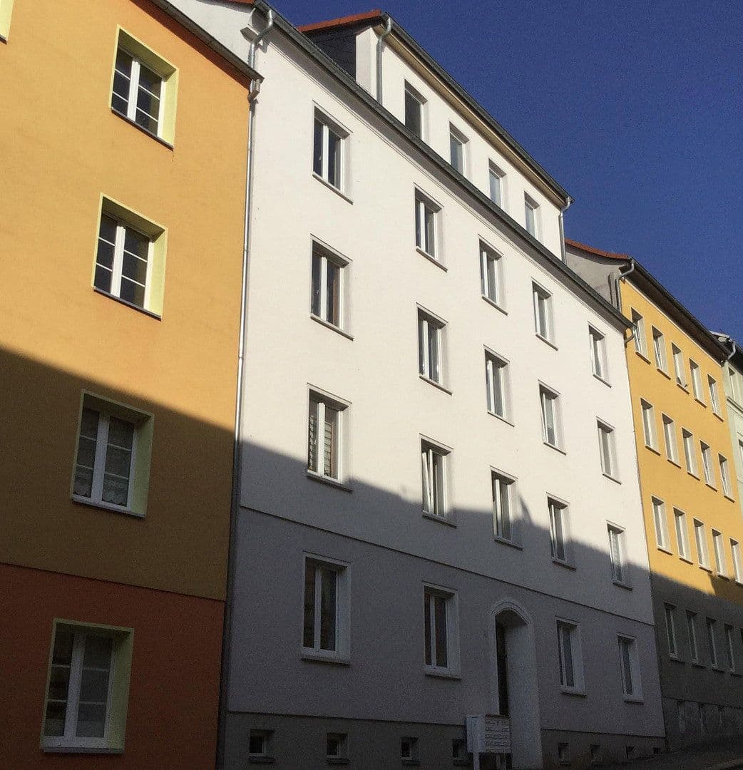 Pronájem bytu 3+1 71 m², Tschirchstraße 7, Gera, Durynsko Pronájem bytu 3+1 71 m², Tschirchstraße 7, Gera, Durynsko