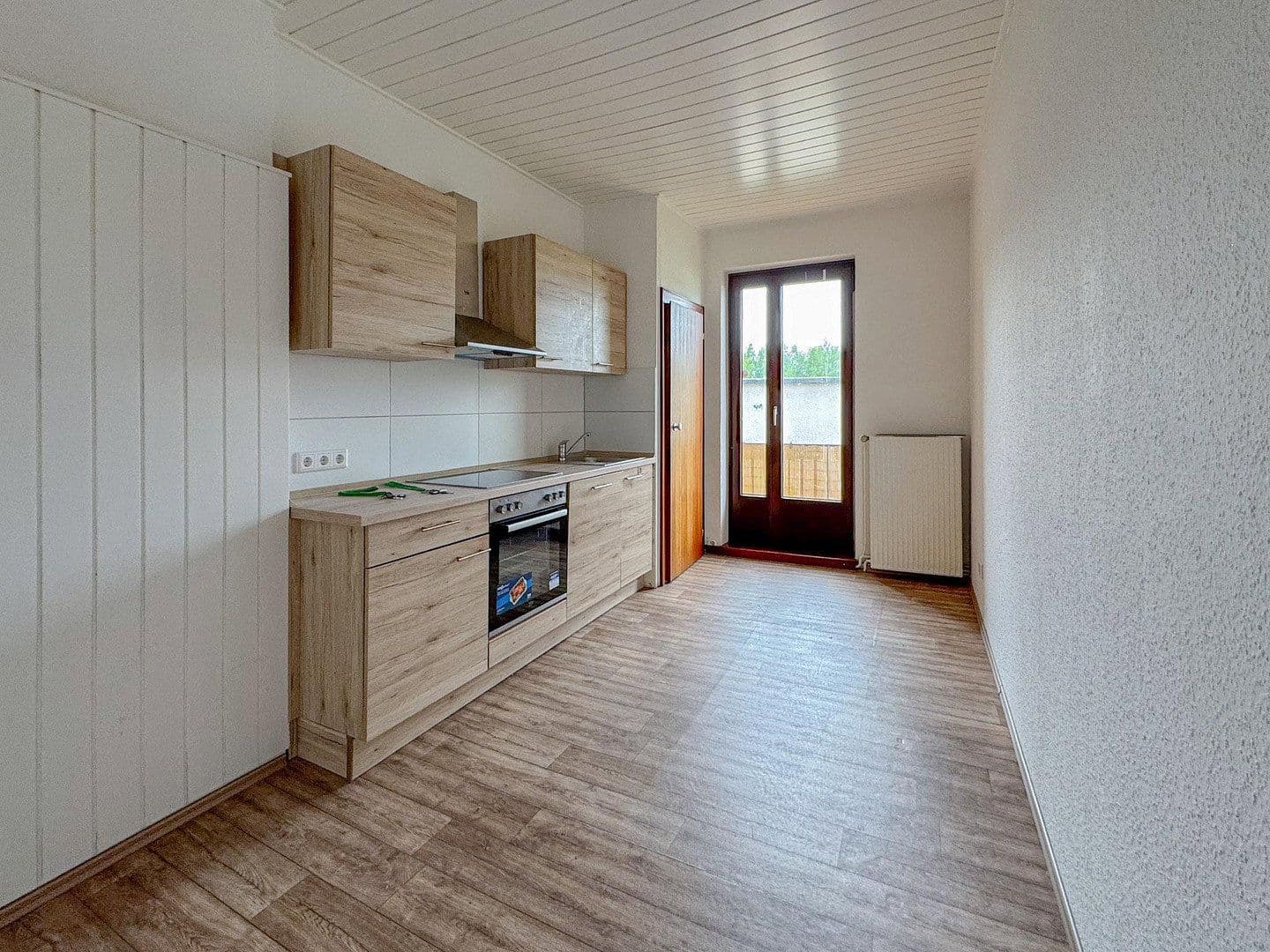 Pronájem bytu 3+1 71 m², Würzburger Straße 96, Bremen, Bremen Pronájem bytu 3+1 71 m², Würzburger Straße 96, Bremen, Bremen