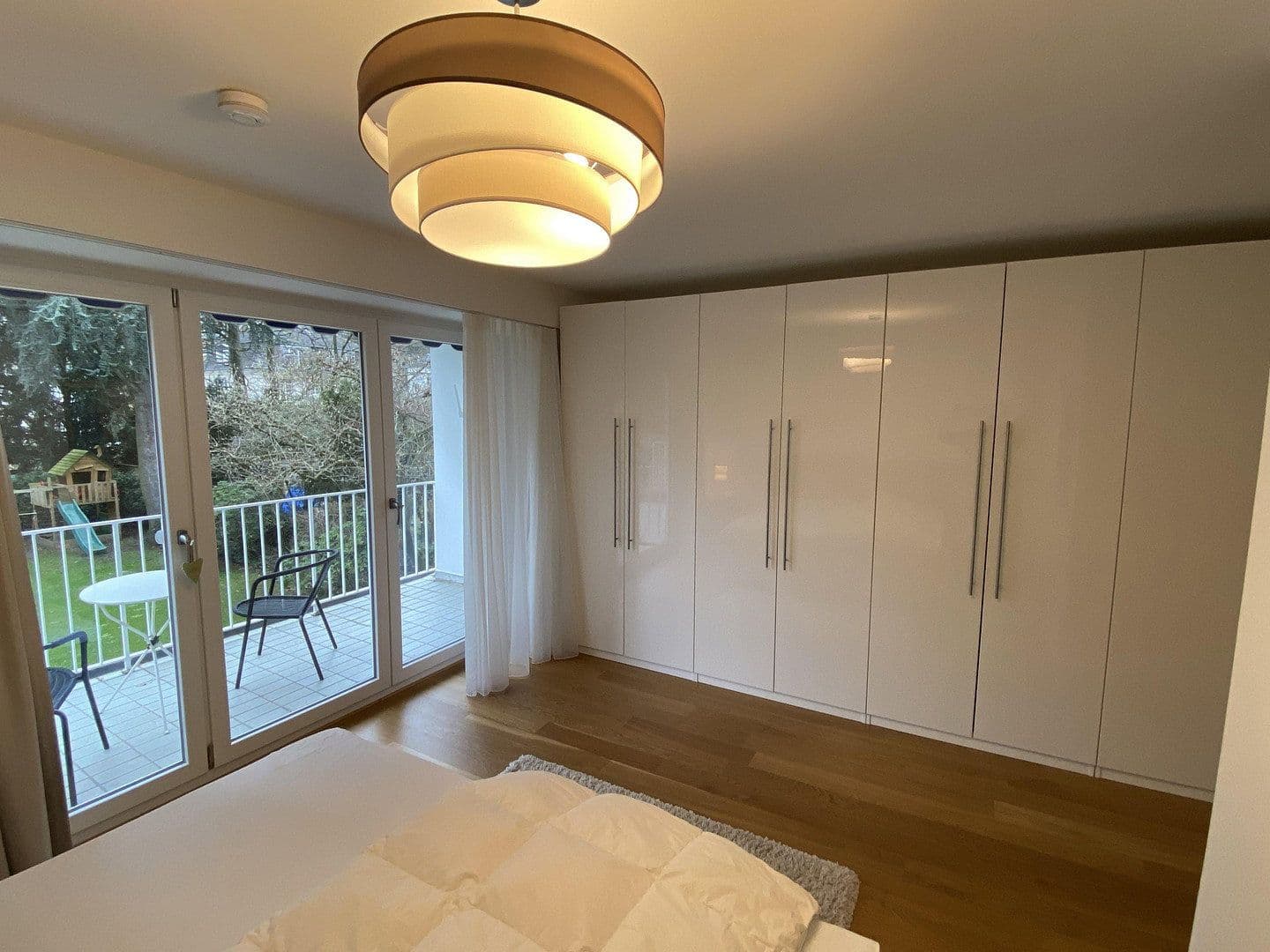 Pronájem bytu 2+kk 90 m², Bernhardstr. 147, Köln, Severní Porýní-Vestfálsko Pronájem bytu 2+kk 90 m², Bernhardstr. 147, Köln, Severní Porýní-Vestfálsko