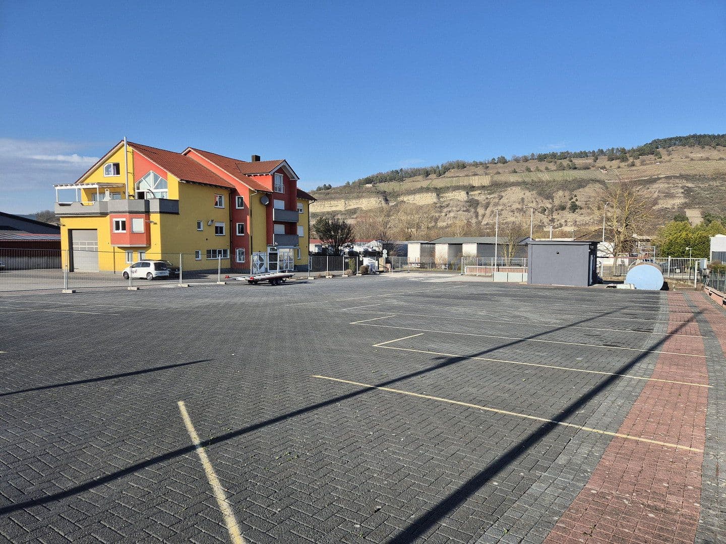 Prodej pozemku 1.580 m², Sonnenstr. 78, Zellingen, Bavorsko Prodej pozemku 1.580 m², Sonnenstr. 78, Zellingen, Bavorsko