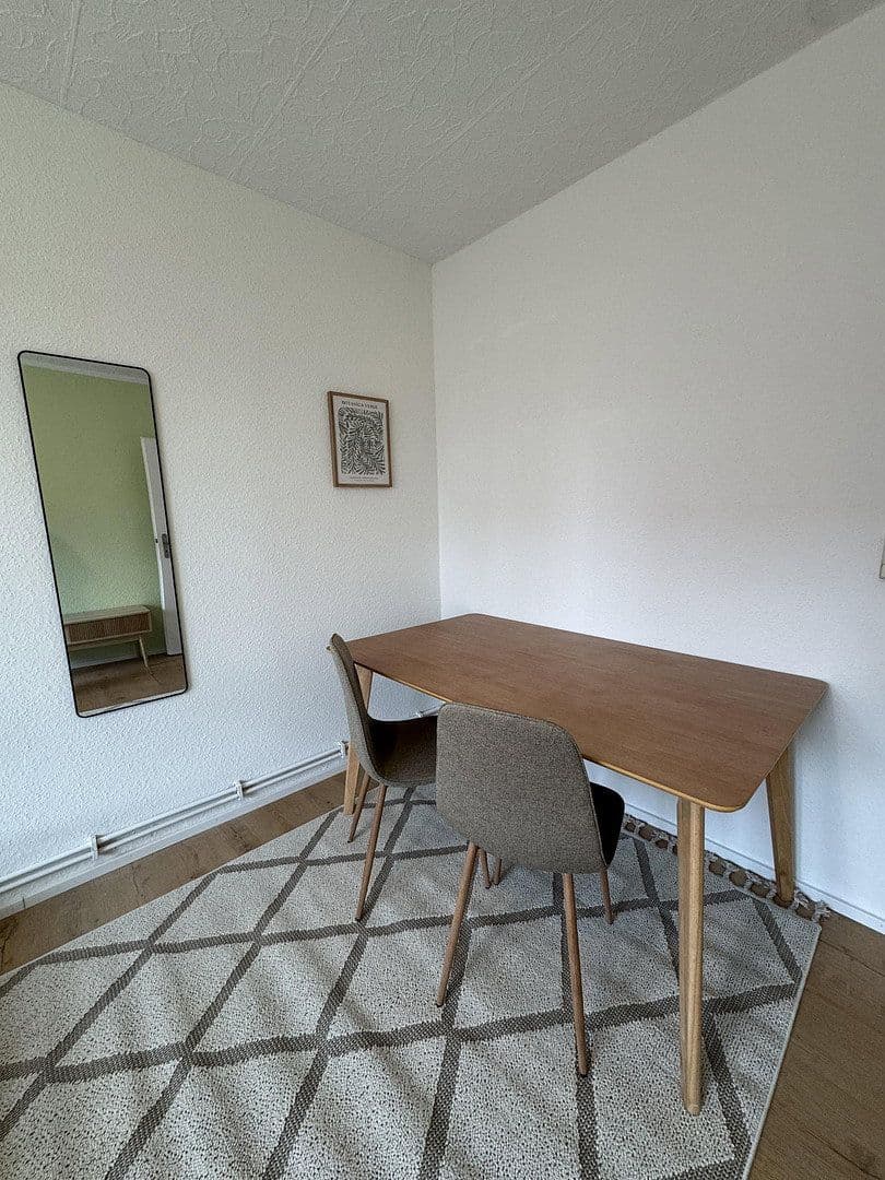 Pronájem bytu 4+1 70 m², Mainz, Porýní-Falc Pronájem bytu 4+1 70 m², Mainz, Porýní-Falc