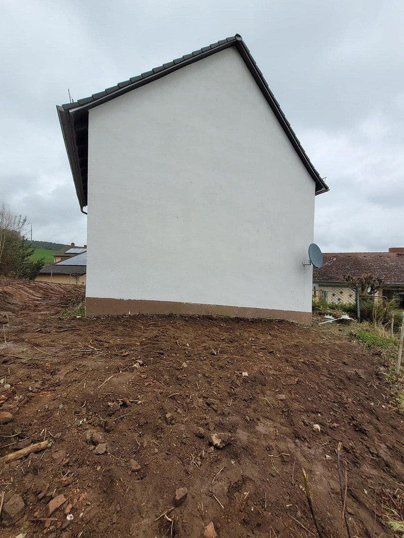 Prodej domu 115 m², pozemek 1.000 m², Lützelbach, Hessen Prodej domu 115 m², pozemek 1.000 m², Lützelbach, Hessen