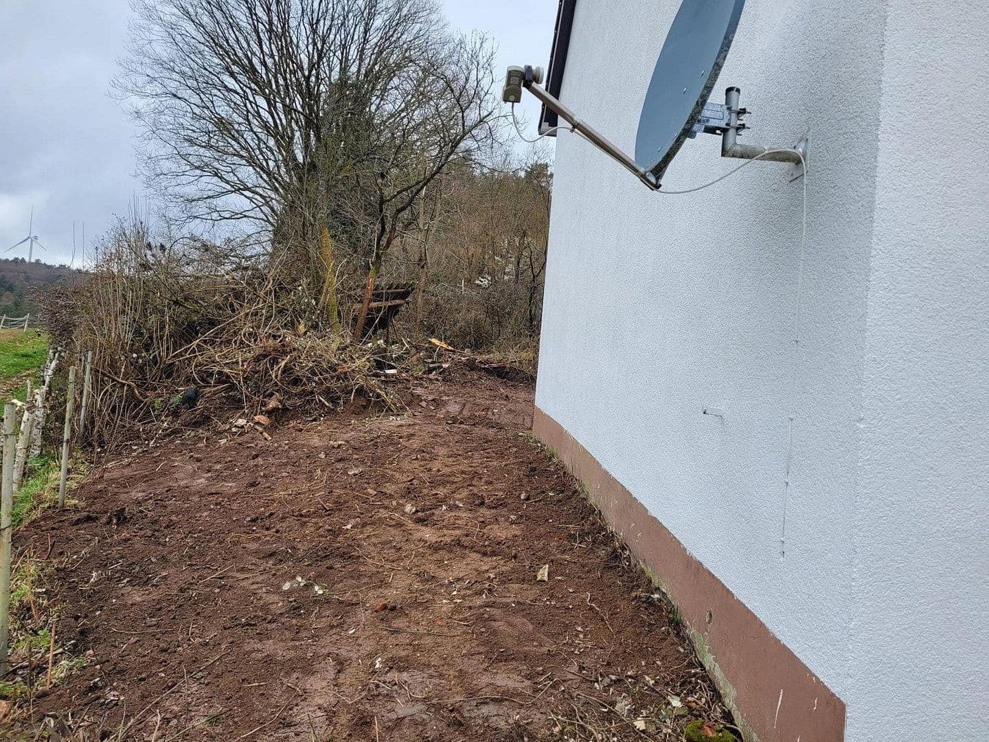 Prodej domu 115 m², pozemek 1.000 m², Lützelbach, Hessen Prodej domu 115 m², pozemek 1.000 m², Lützelbach, Hessen