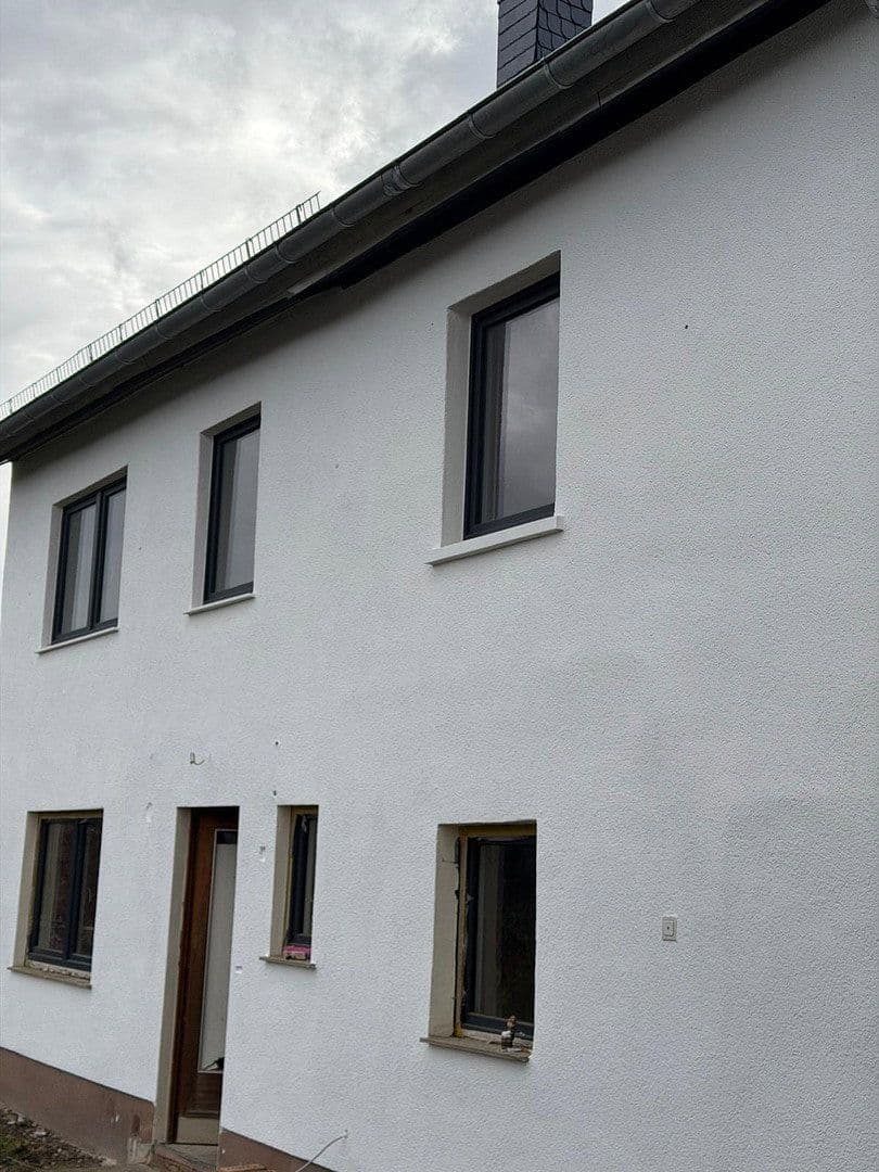 Prodej domu 115 m², pozemek 1.000 m², Lützelbach, Hessen Prodej domu 115 m², pozemek 1.000 m², Lützelbach, Hessen