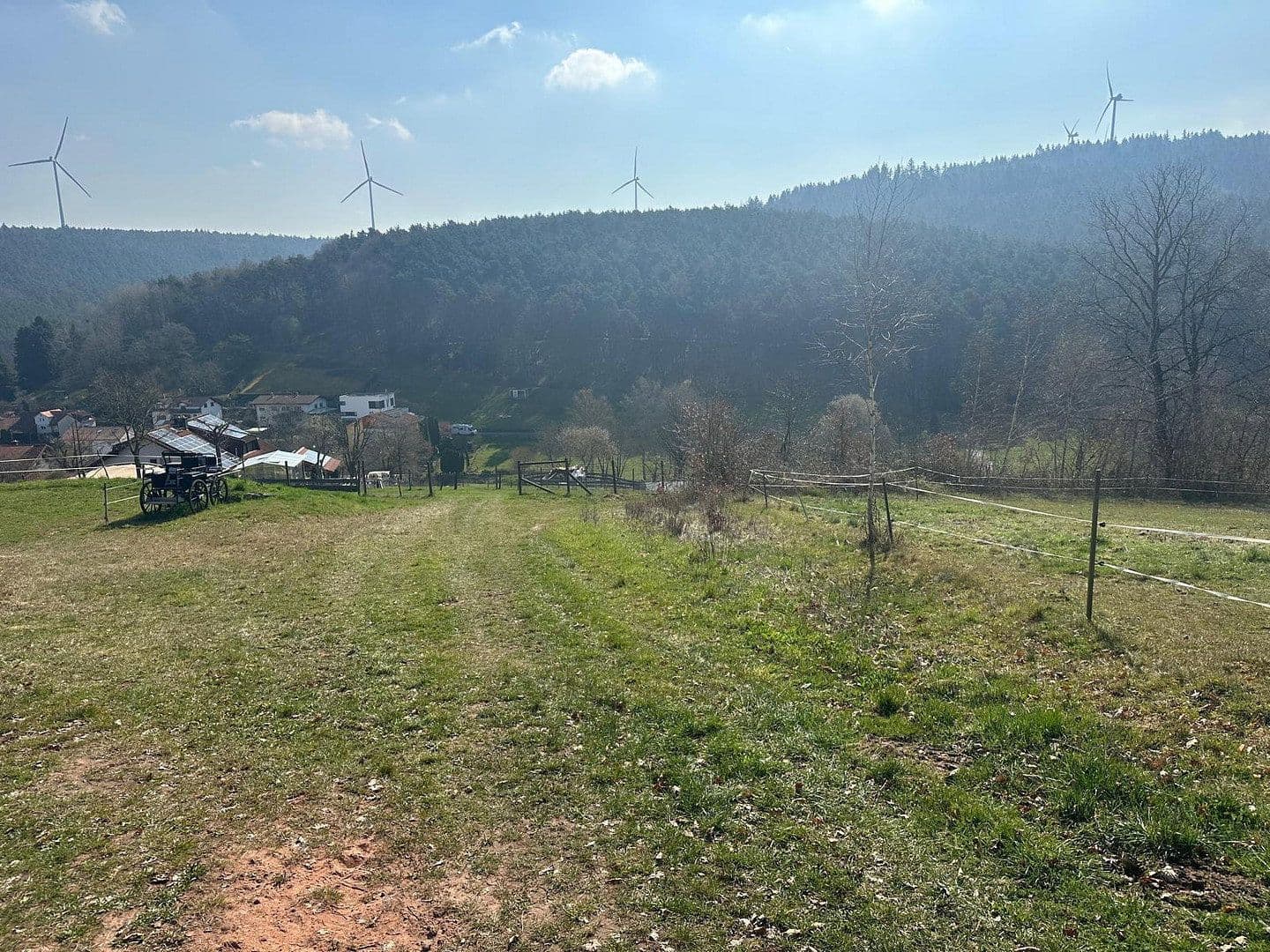 Prodej domu 115 m², pozemek 1.000 m², Lützelbach, Hessen Prodej domu 115 m², pozemek 1.000 m², Lützelbach, Hessen