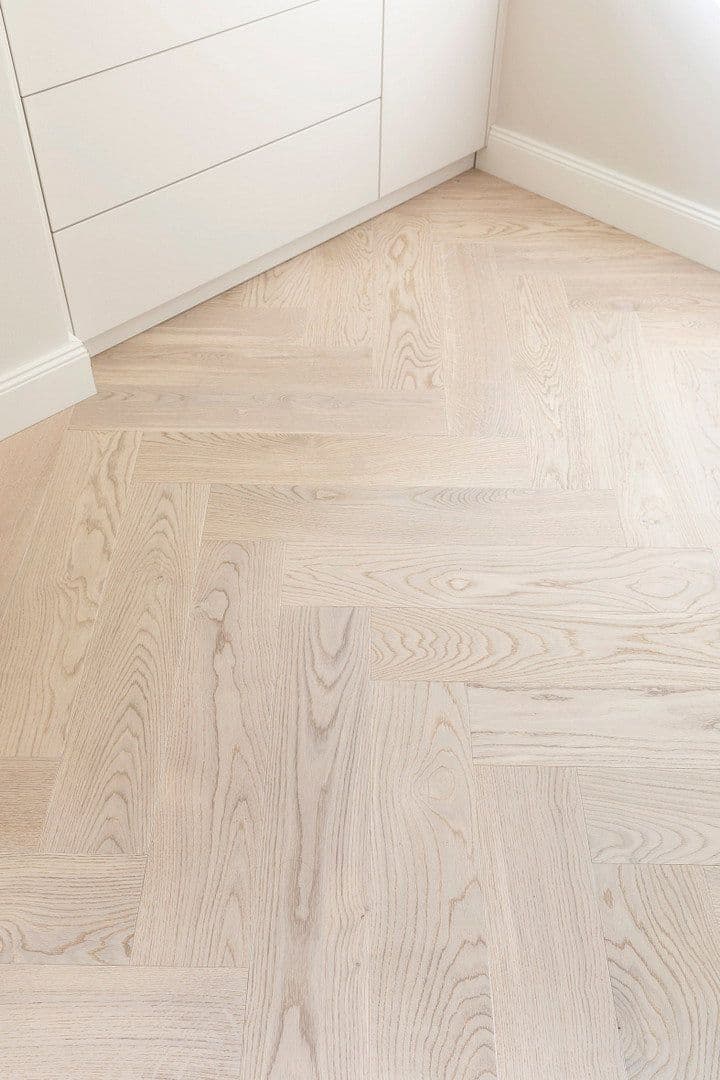 Pronájem bytu 3+1 97 m², Kennedydamm 7, Düsseldorf, Severní Porýní-Vestfálsko Pronájem bytu 3+1 97 m², Kennedydamm 7, Düsseldorf, Severní Porýní-Vestfálsko