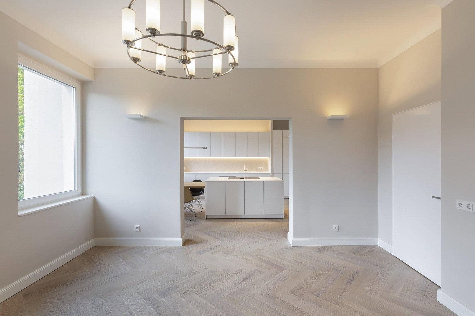 Pronájem bytu 3+1 97 m², Kennedydamm 7, Düsseldorf, Severní Porýní-Vestfálsko Pronájem bytu 3+1 97 m², Kennedydamm 7, Düsseldorf, Severní Porýní-Vestfálsko