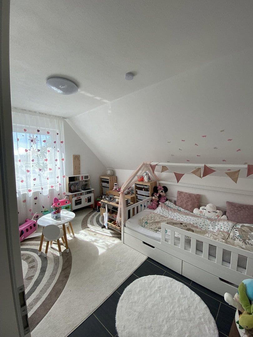 Prodej domu 100 m², pozemek 218 m², Rielasingen-Worblingen, Bádensko-Württembersko Prodej domu 100 m², pozemek 218 m², Rielasingen-Worblingen, Bádensko-Württembersko