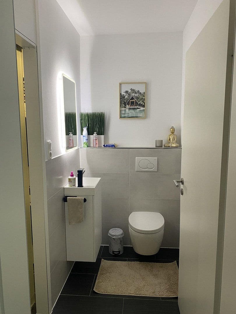 Prodej domu 100 m², pozemek 218 m², Rielasingen-Worblingen, Bádensko-Württembersko Prodej domu 100 m², pozemek 218 m², Rielasingen-Worblingen, Bádensko-Württembersko