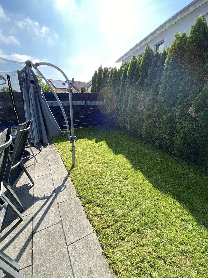 Prodej domu 100 m², pozemek 218 m², Rielasingen-Worblingen, Bádensko-Württembersko Prodej domu 100 m², pozemek 218 m², Rielasingen-Worblingen, Bádensko-Württembersko