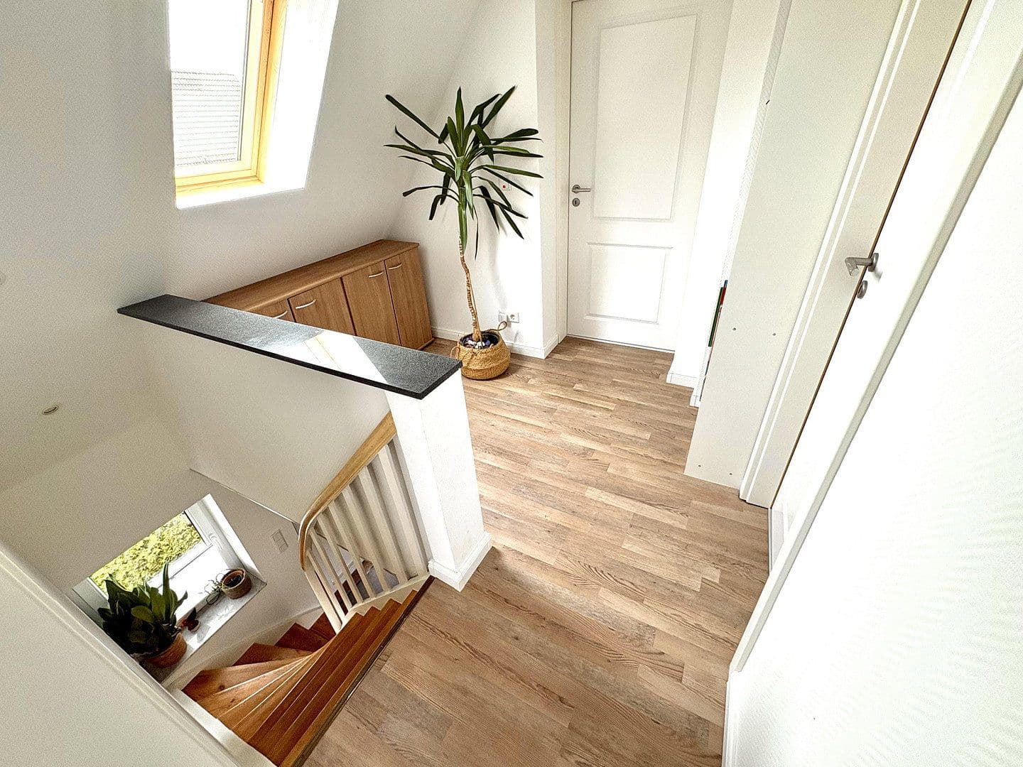 Prodej domu 185 m², pozemek 845 m², Celle, Dolní Sasko Prodej domu 185 m², pozemek 845 m², Celle, Dolní Sasko