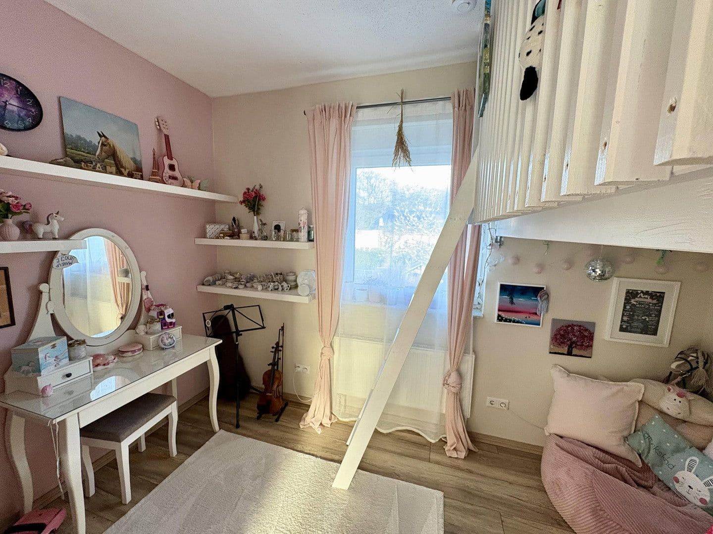 Prodej domu 185 m², pozemek 845 m², Celle, Dolní Sasko Prodej domu 185 m², pozemek 845 m², Celle, Dolní Sasko