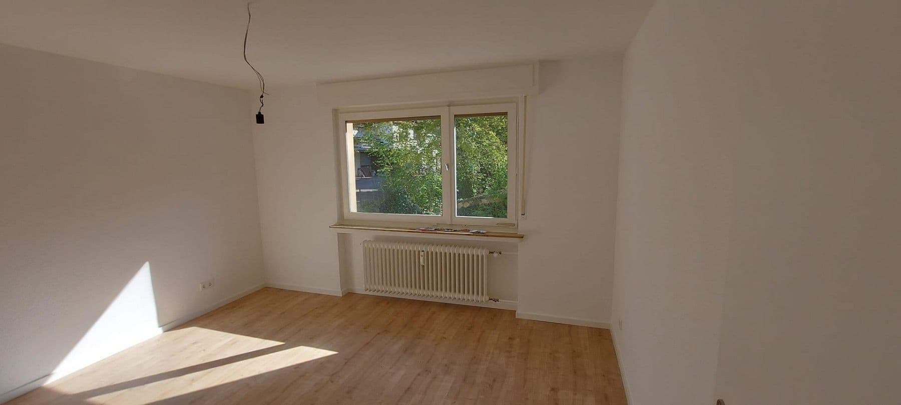 Pronájem bytu 3+1 77 m², Hasencleverstr. 18, Solingen, Severní Porýní-Vestfálsko Pronájem bytu 3+1 77 m², Hasencleverstr. 18, Solingen, Severní Porýní-Vestfálsko
